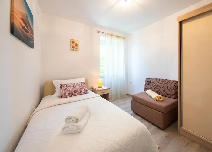 Nada By Interhome * Lovran