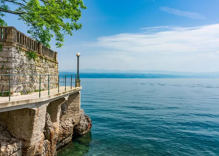 Nada By Interhome * Lovran